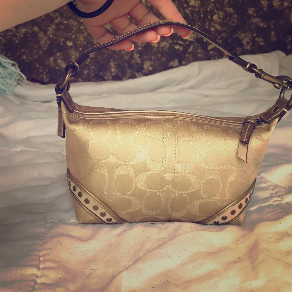 Coach  purse brand new